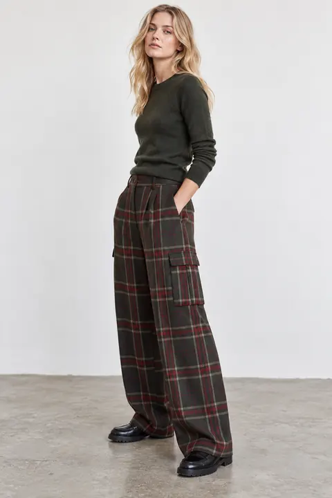 AI garment concept: Wide-leg trousers · ZW-W3741 using ZW-W3741